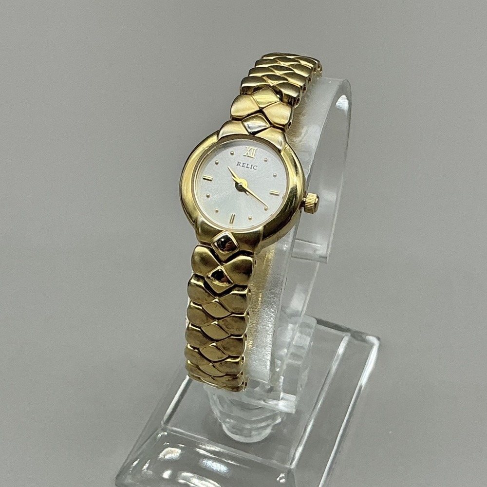 Relic Womens Watch White Dial Gold Tone Bracelet Roman Analog Quartz NEW BATTERY